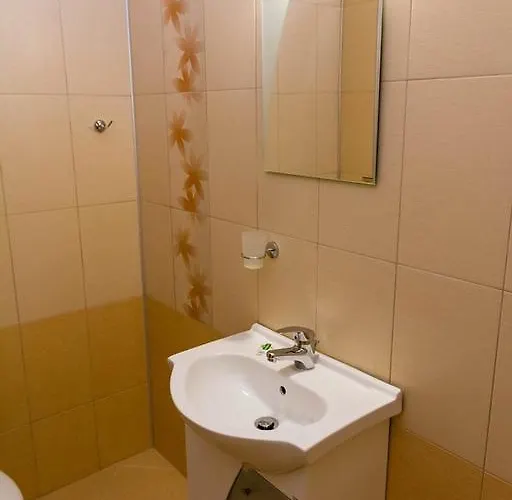 Къща за гости Elena 3*